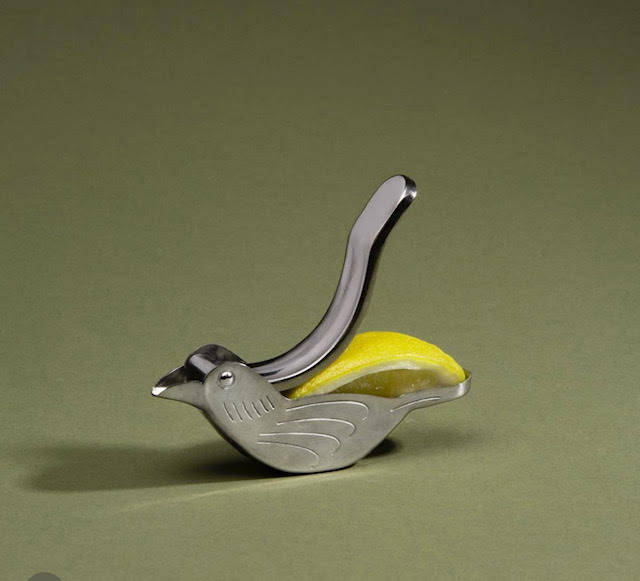 Lemon Squeezer, Bird