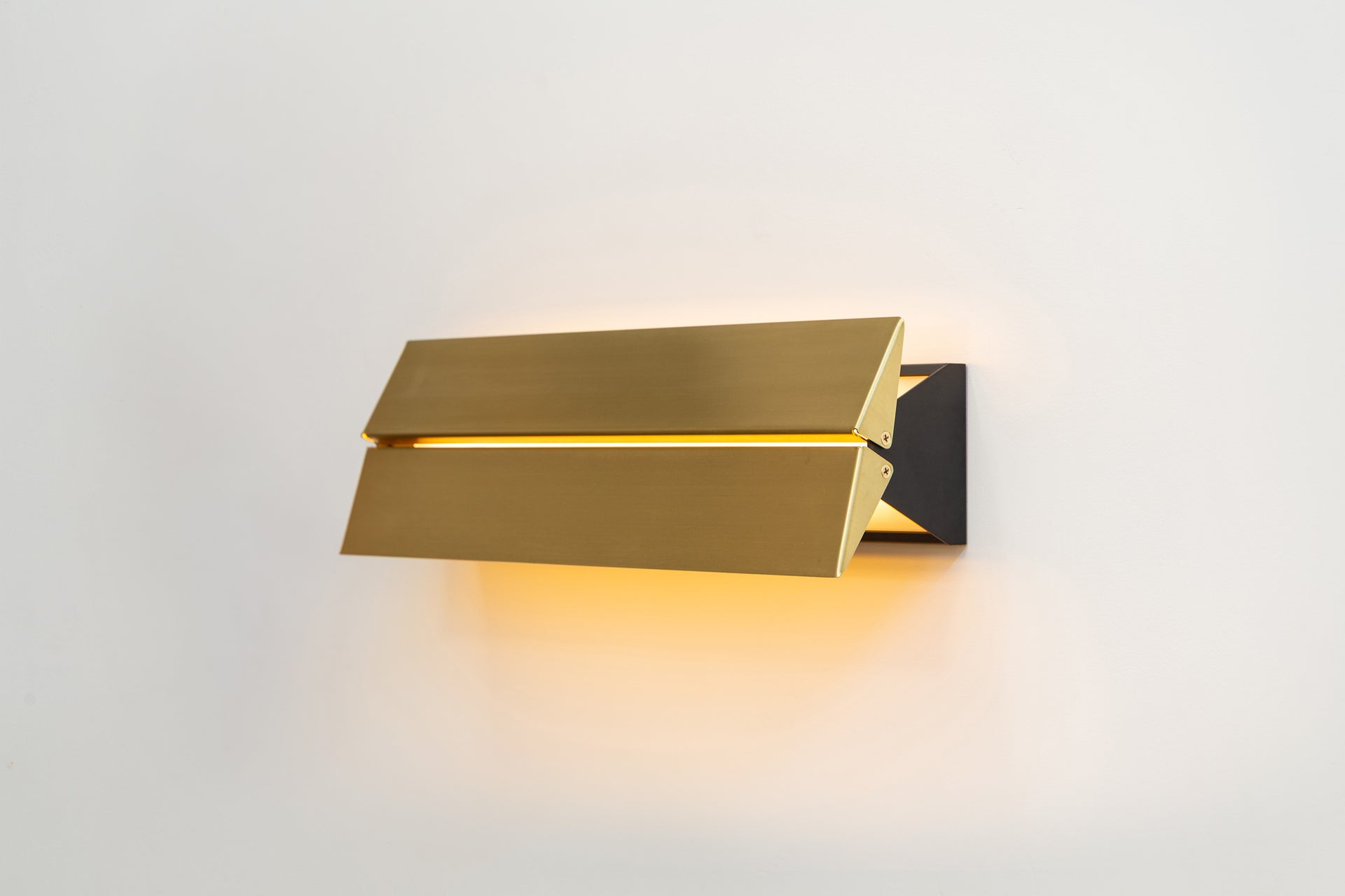 Ada Waxed Brass Sconce - 17"