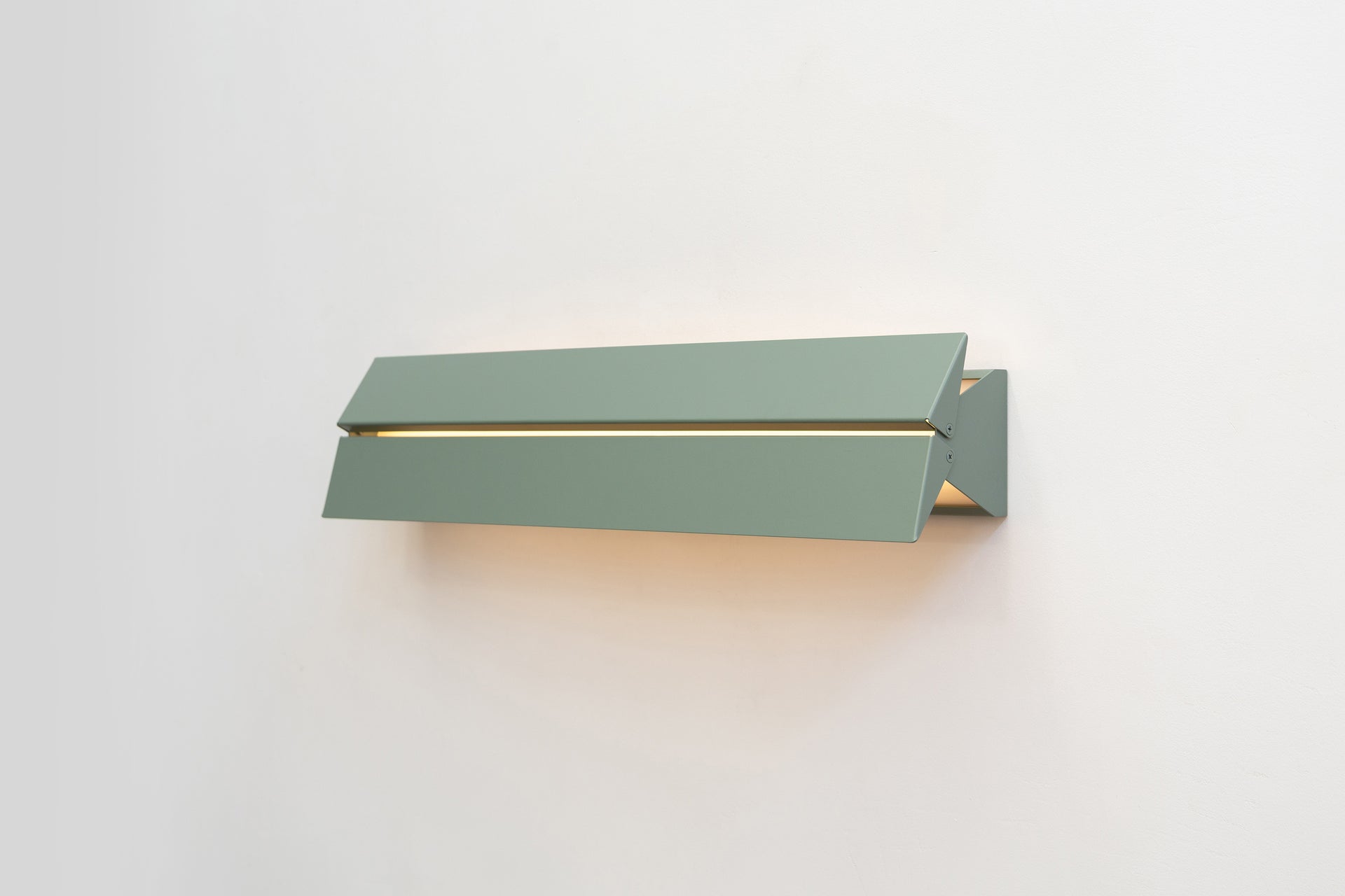 Ada Sconce 25 - Agave