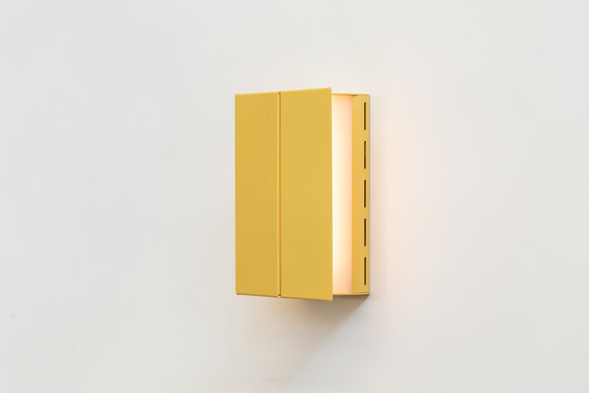 Ada Sconce 9 - Beeswax