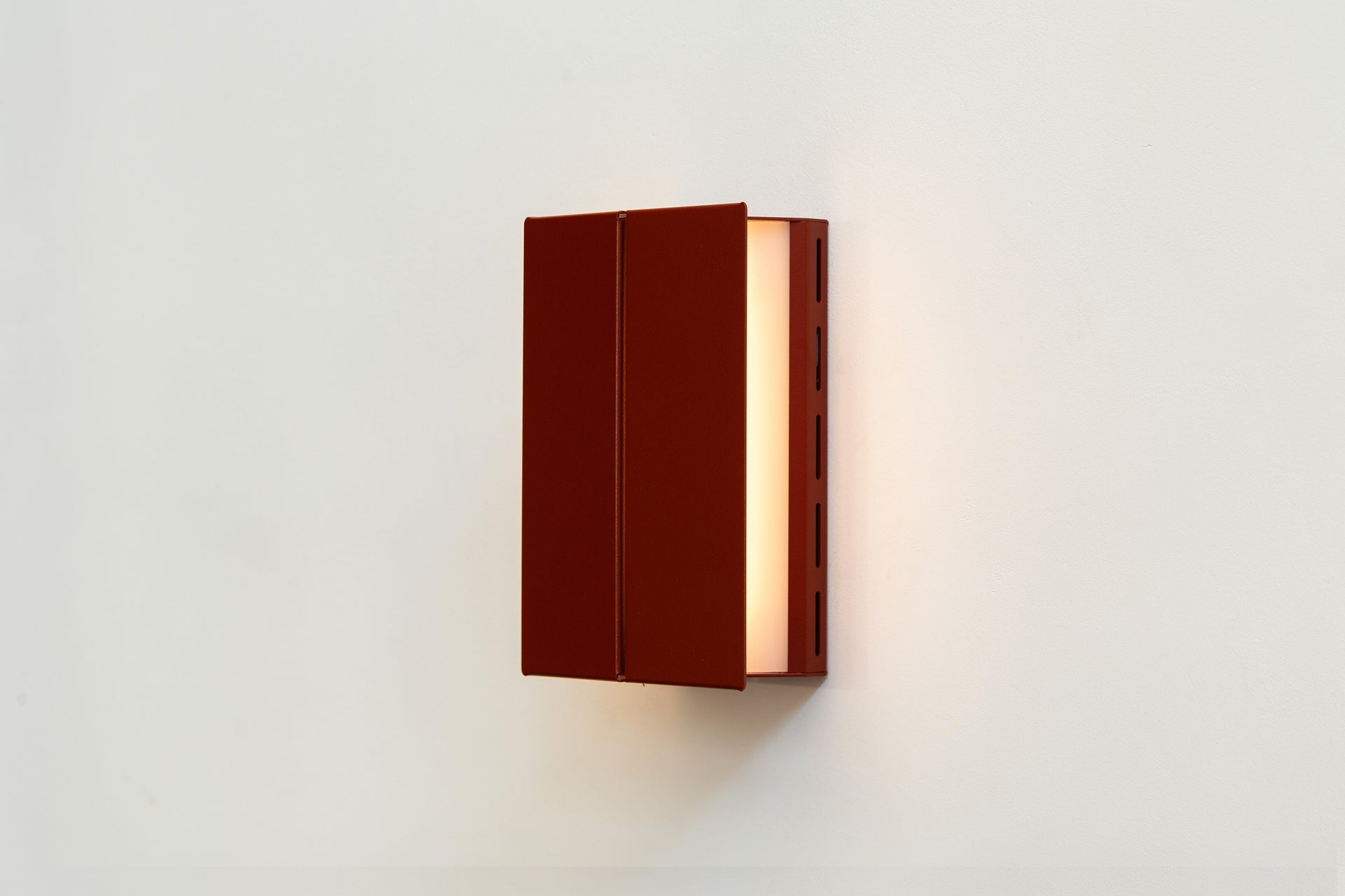 Ada Sconce 9 - Brick