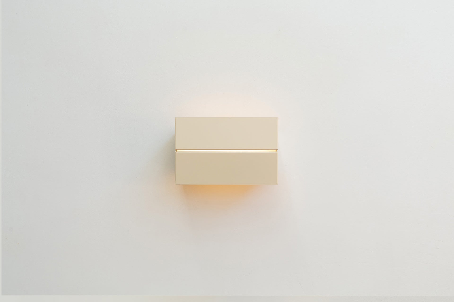 Ada Sconce 9 - Canvas