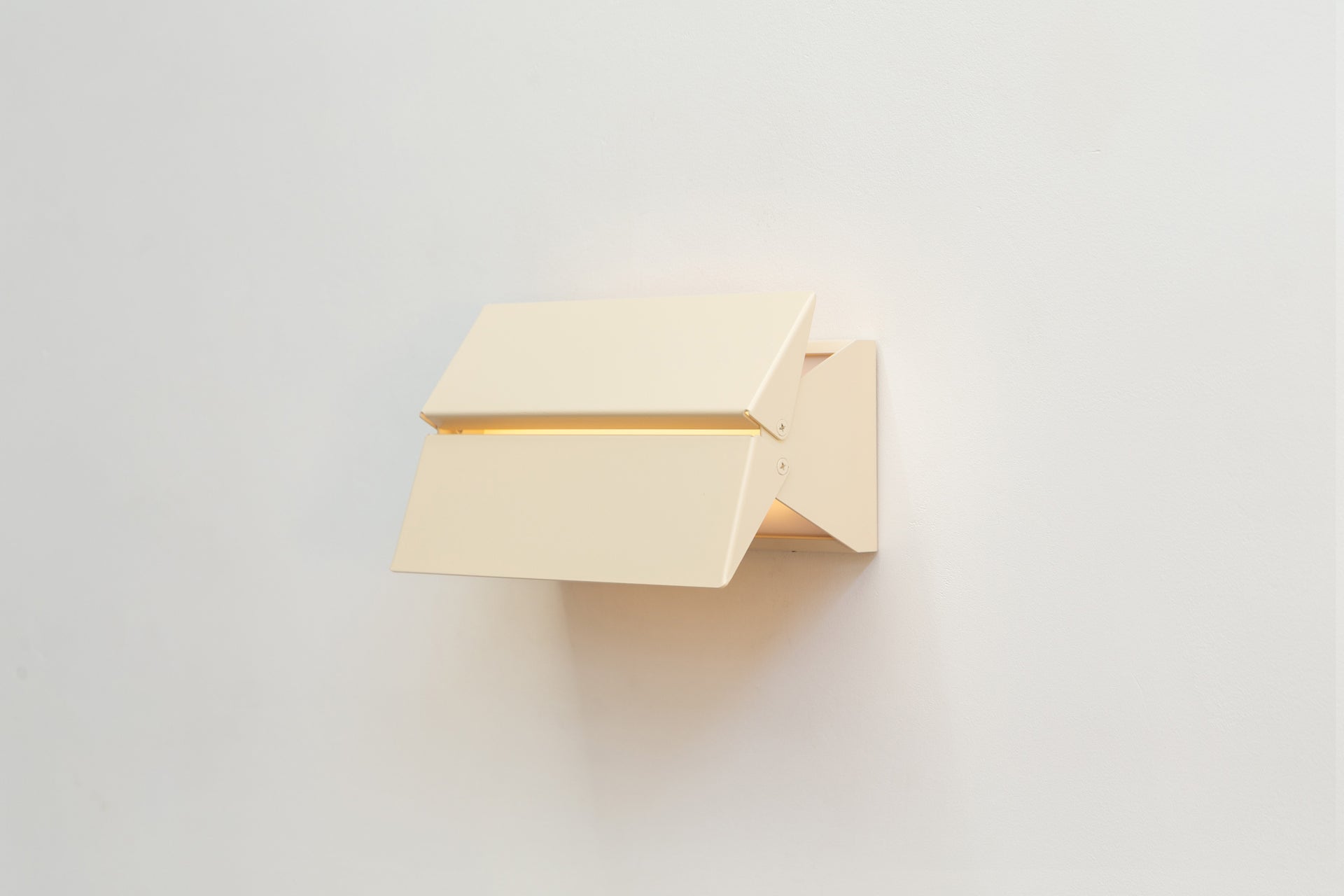 Ada Sconce 9 - Canvas