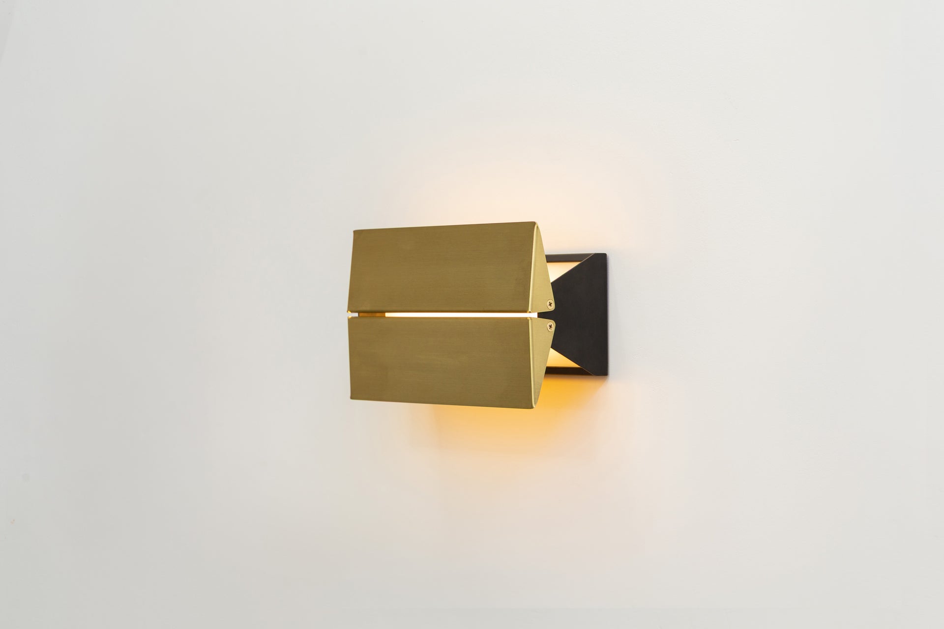 Ada Waxed Brass Sconce - 9"