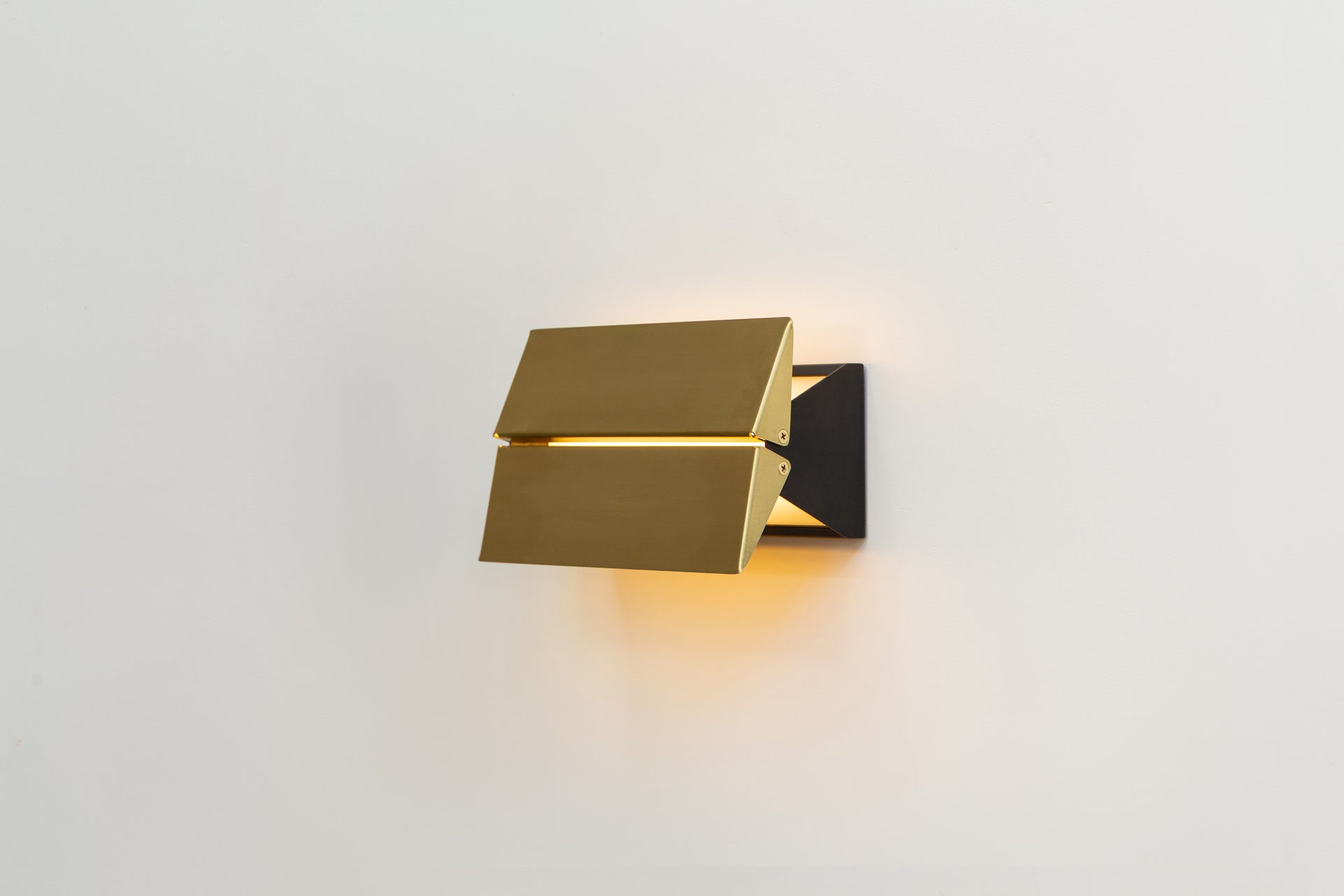 Ada Waxed Brass Sconce - 9"