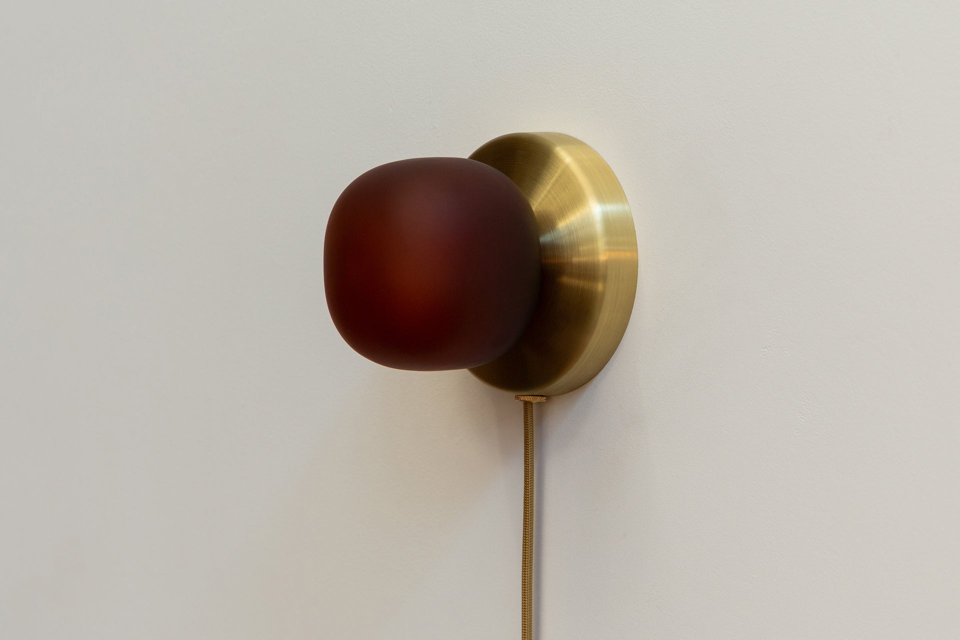 Pearl Amber - Plug-In