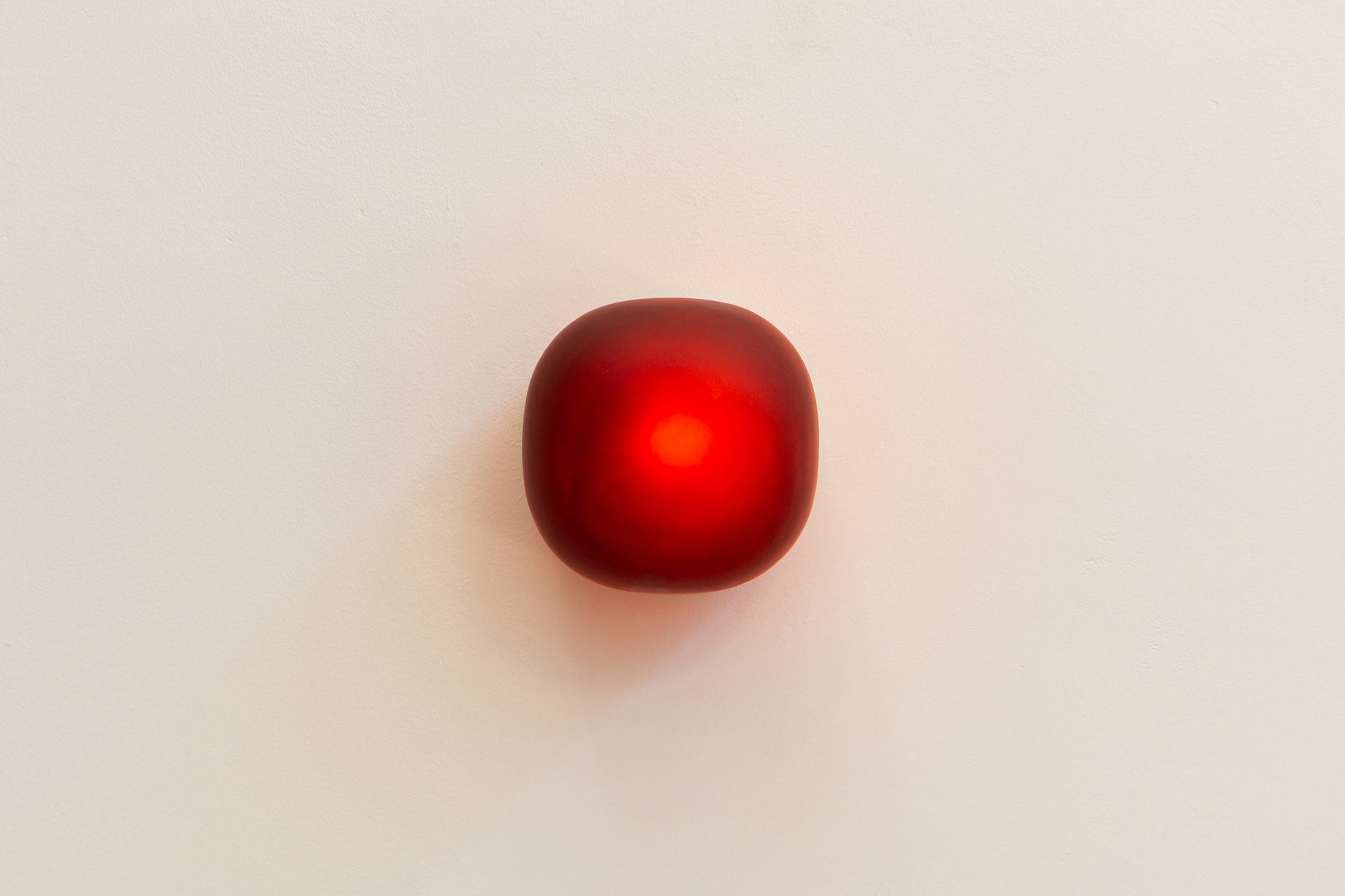Pearl Amber - Seamless - Damp (Indoor/Covered Outdoor)