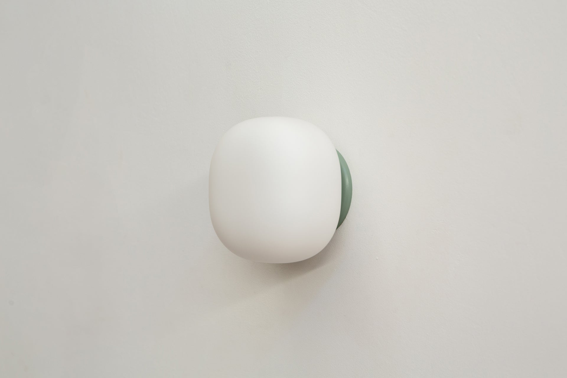 Pearl Sconce - 6" ADA,3.5",Agave