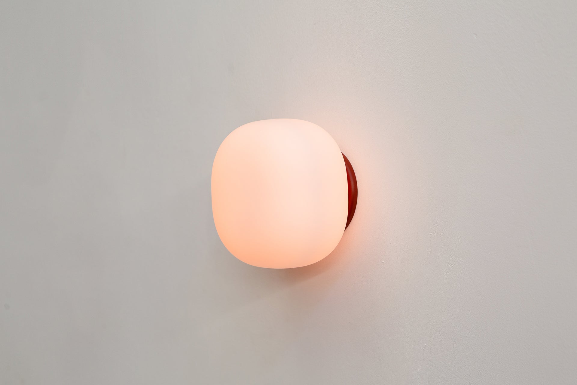 Pearl Sconce - 6" ADA,3.5",Brick