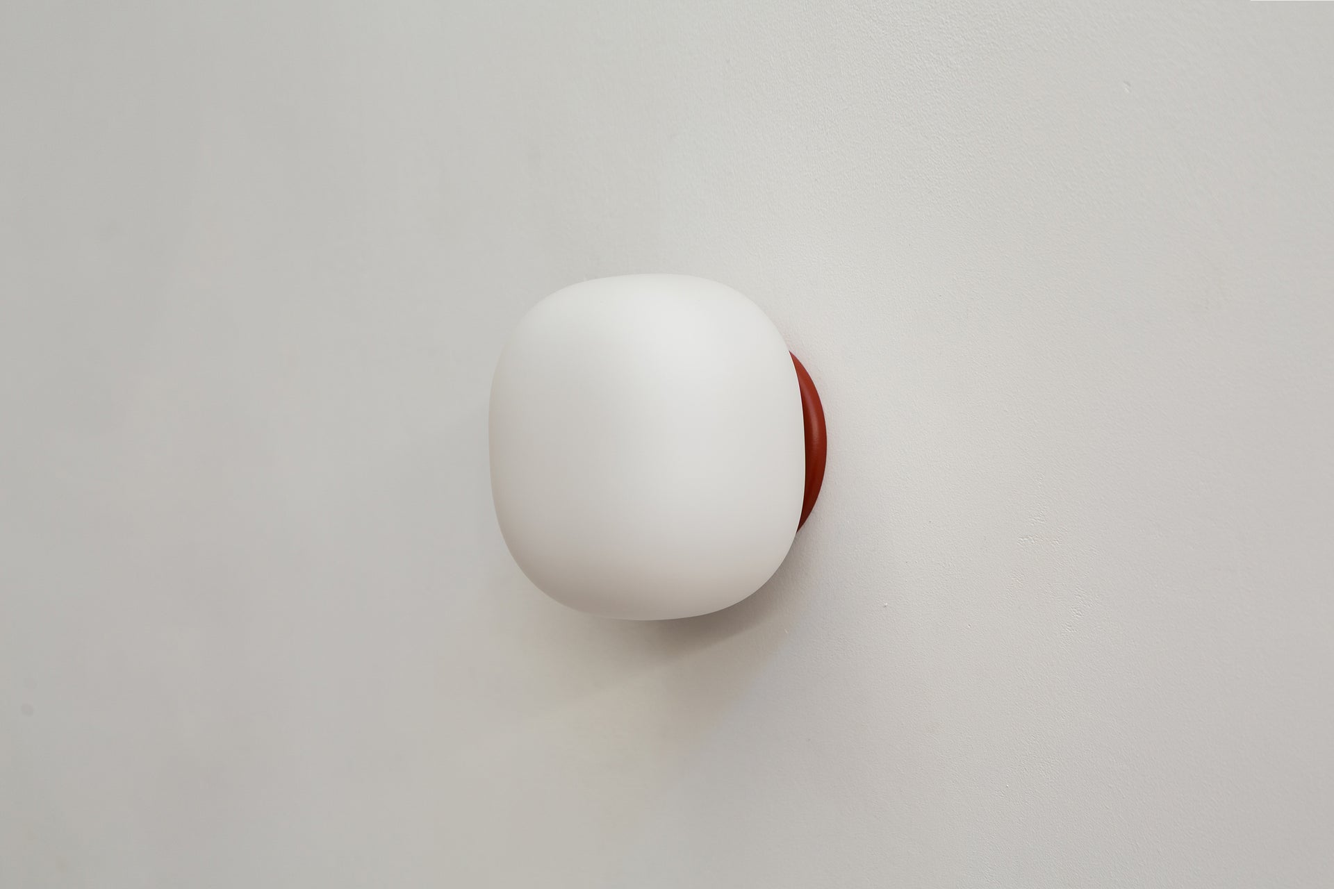 Pearl Sconce - 6" ADA,3.5",Brick