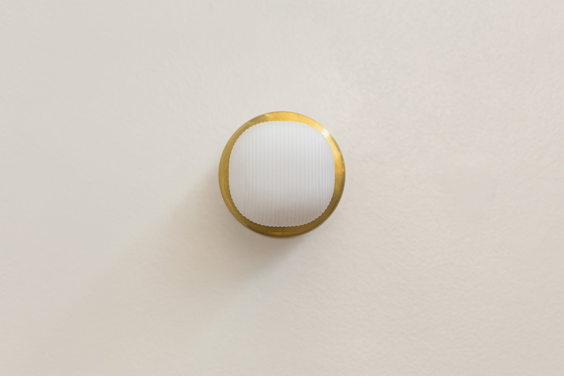 Pearl Sconce - 4" Reeded,4.5",Brass