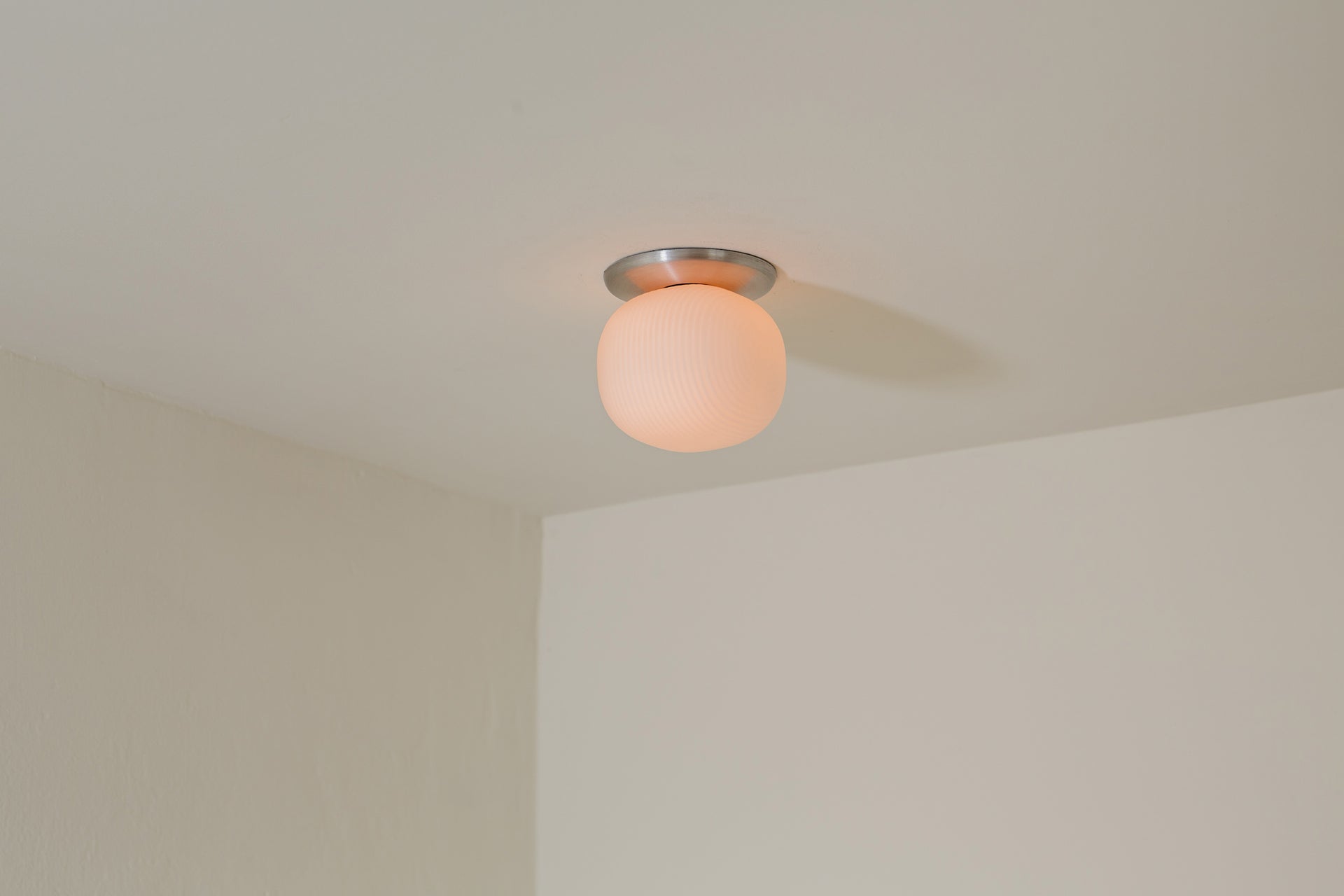 Pearl Flush Mount - 4" Reeded,3.5,Aluminum