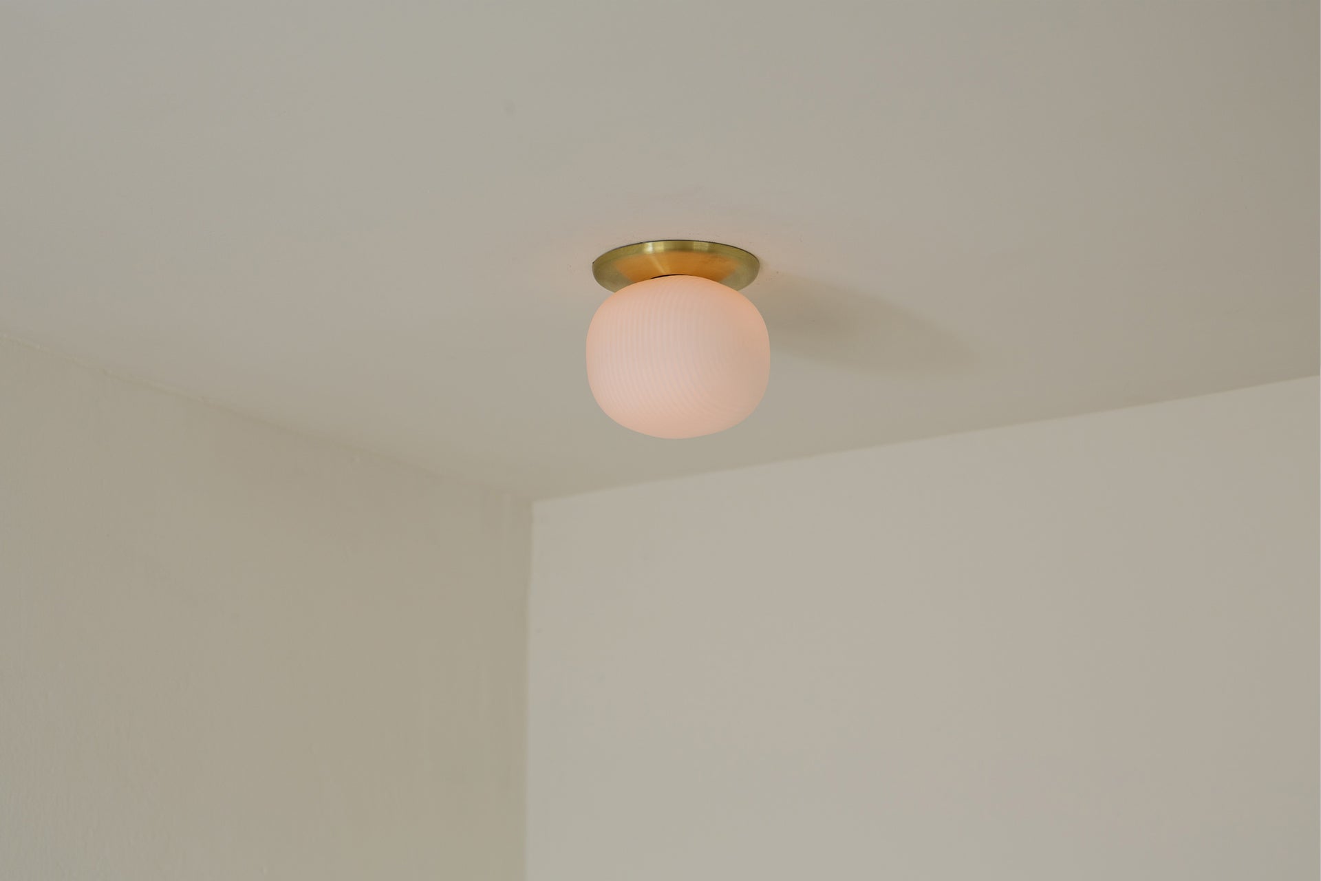 Pearl Flush Mount - 4" Reeded,3.5,Brass