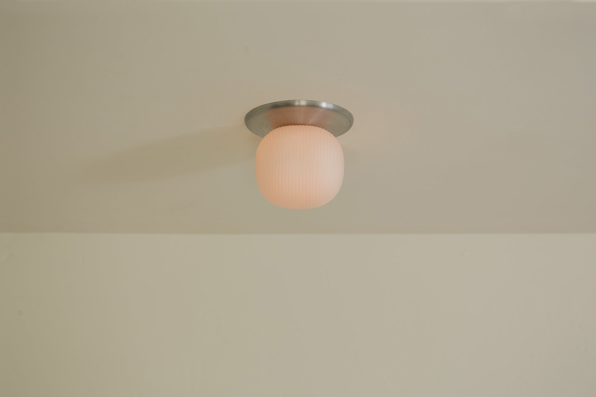 Pearl Flush Mount - 4" Reeded,4.5,Aluminum