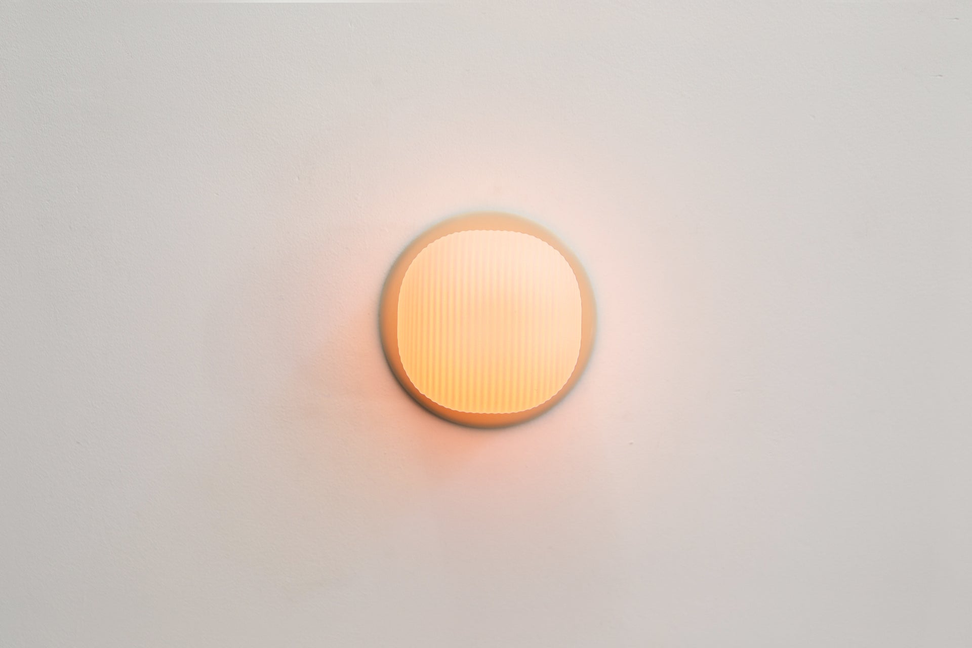 Pearl Sconce - 4" Reeded,4.5",Canvas