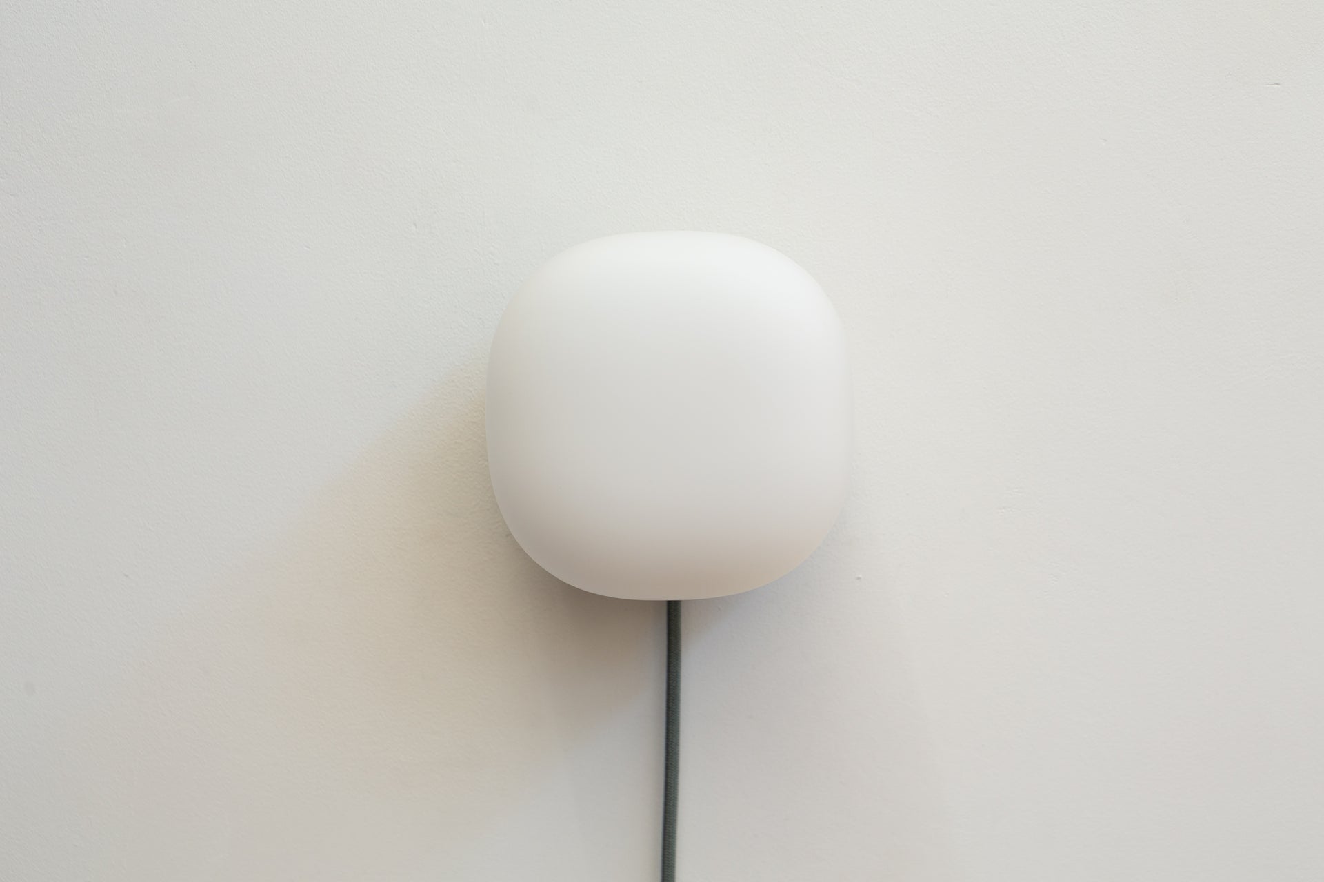 Pearl Sconce Plug-In - 6" ADA,Agave