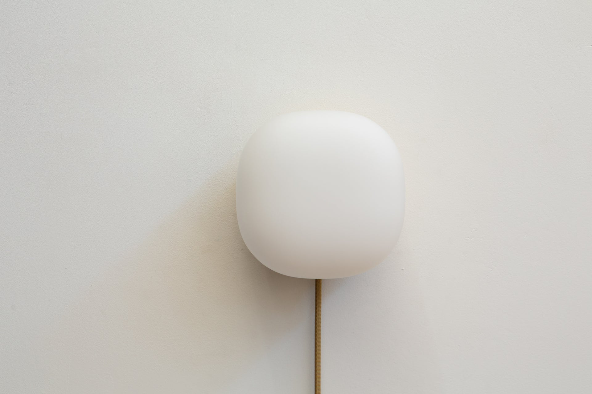 Pearl Sconce Plug-In - 6" ADA,Beeswax