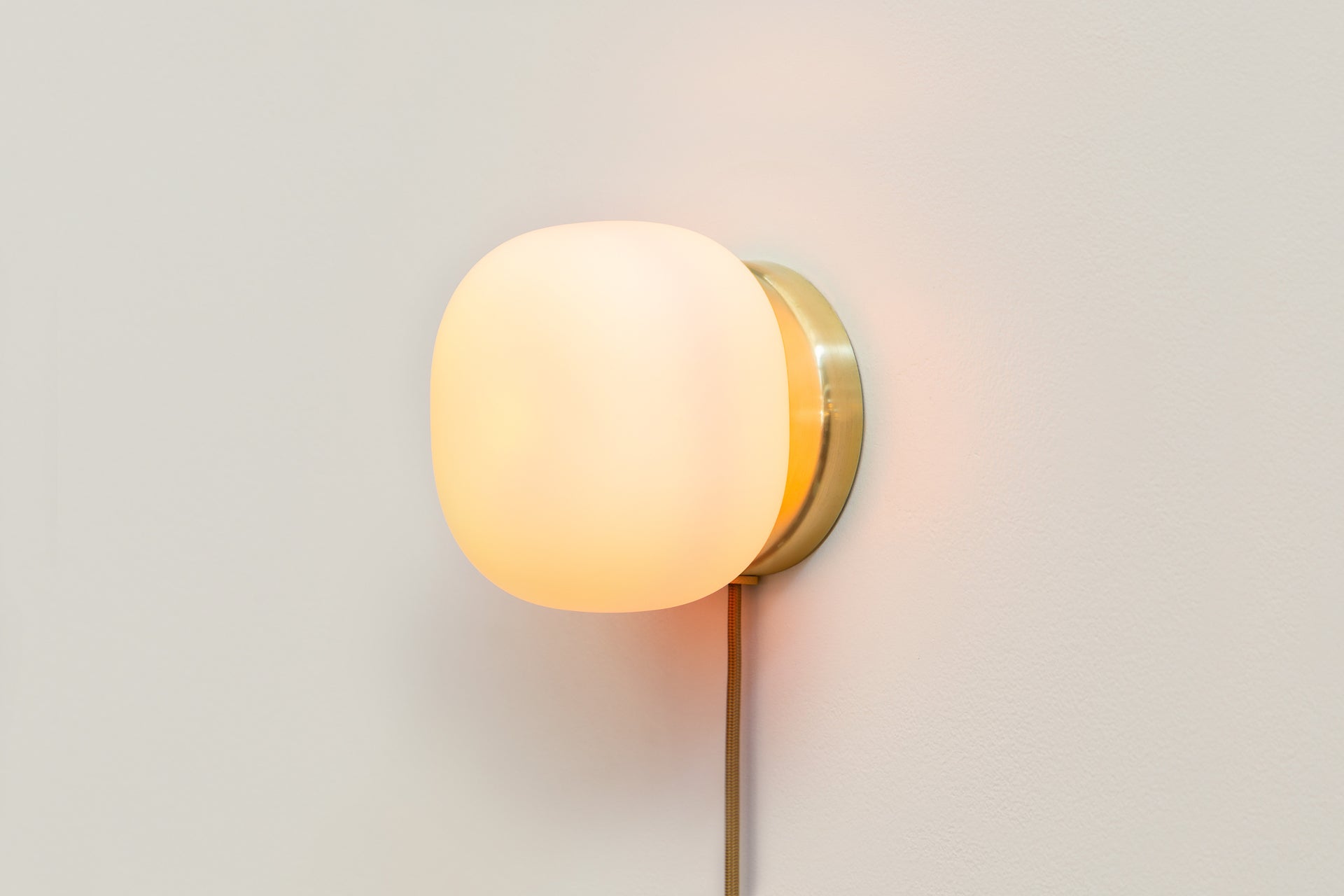 Pearl Sconce Plug-In - 6" ADA,Brass
