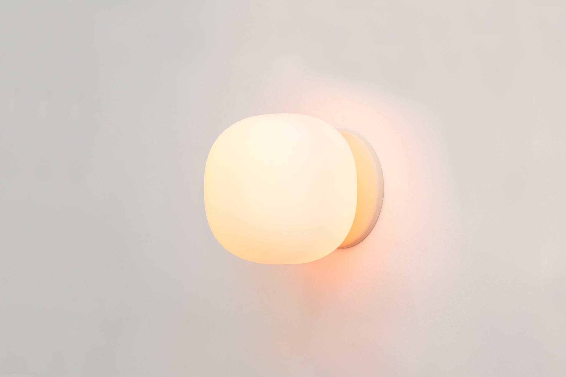 Pearl Sconce - Pearl Sconce