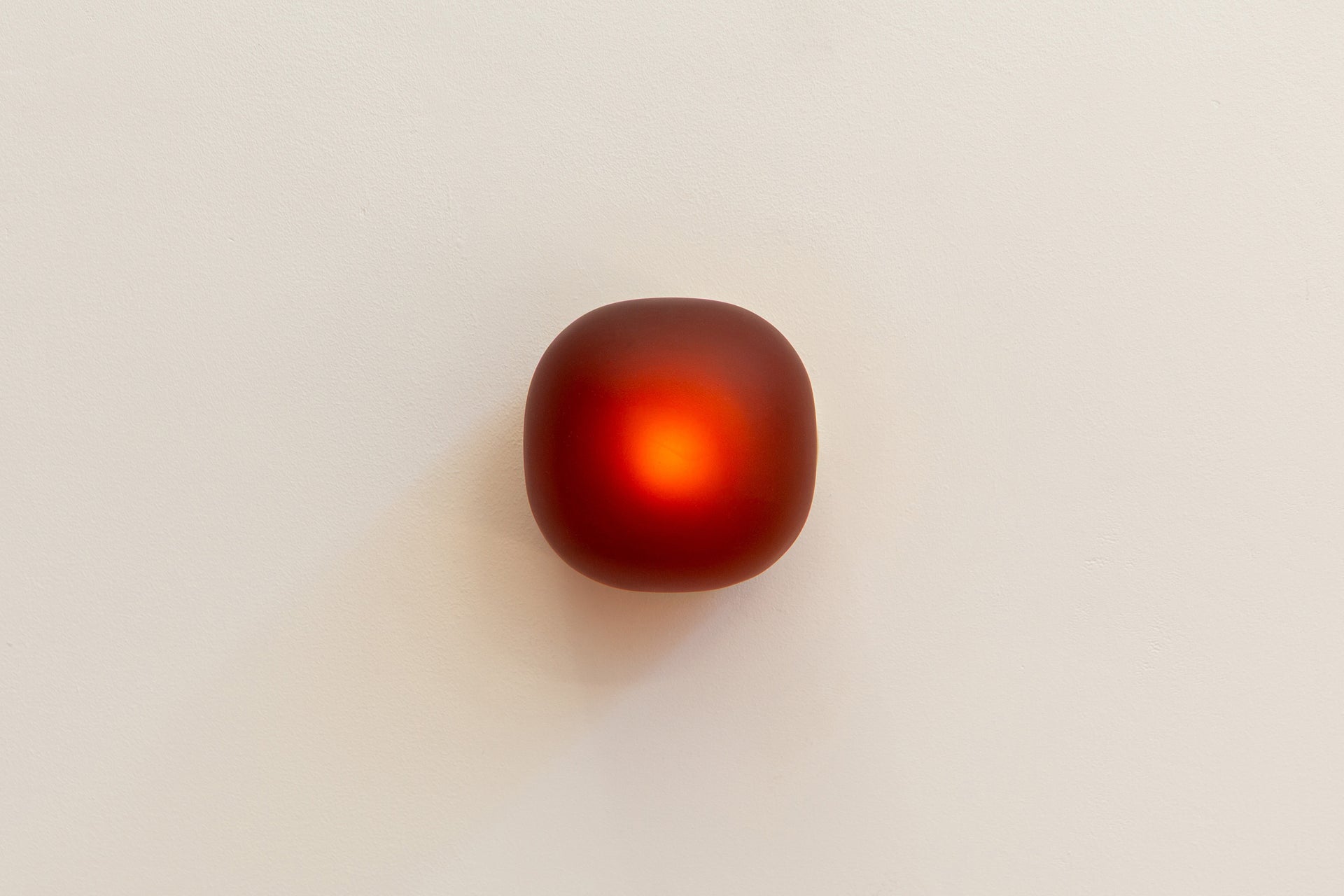 Pearl Seamless - 4" Amber,Wet (Outdoor)