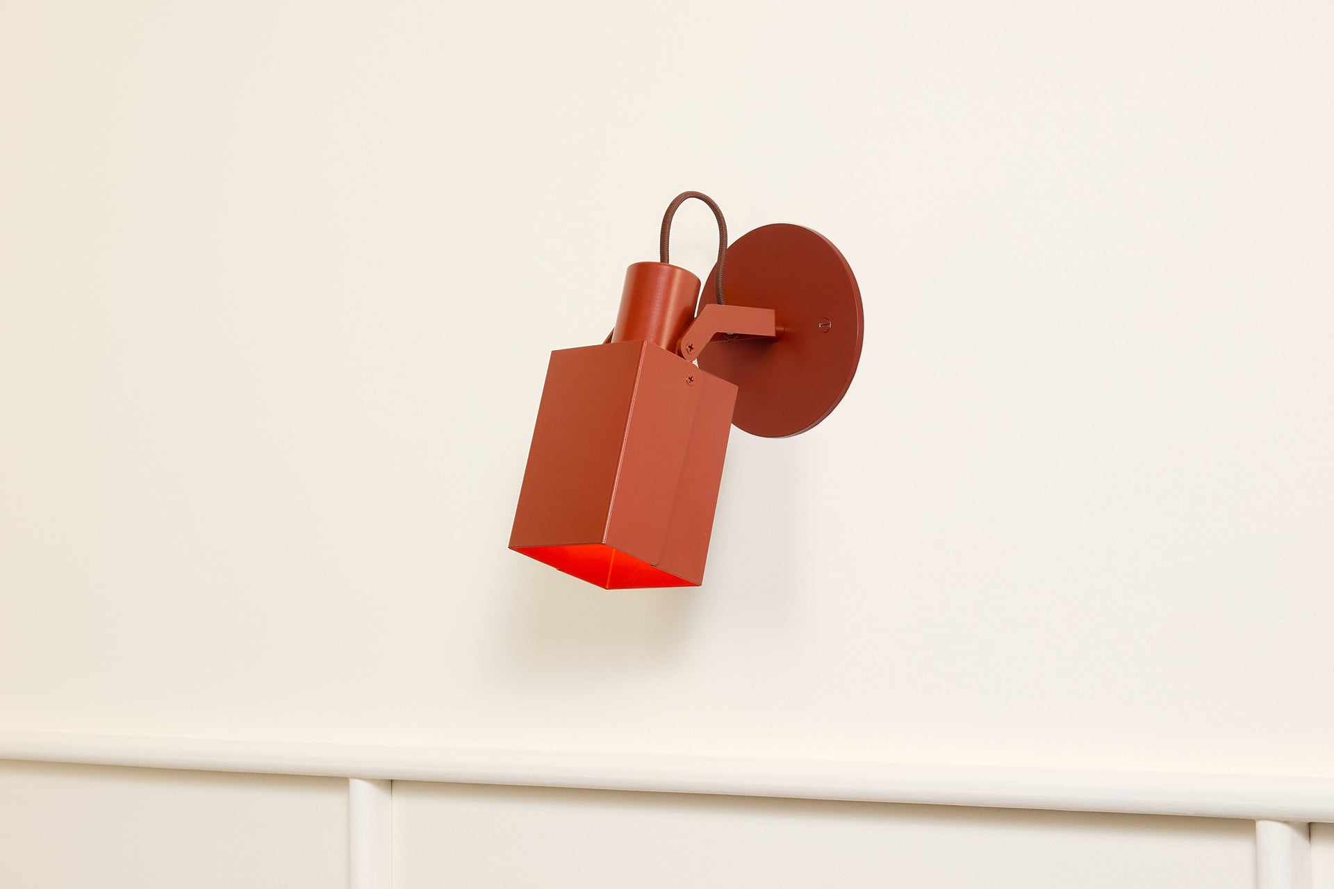 Peek Sconce - Square,Brick,4.5"