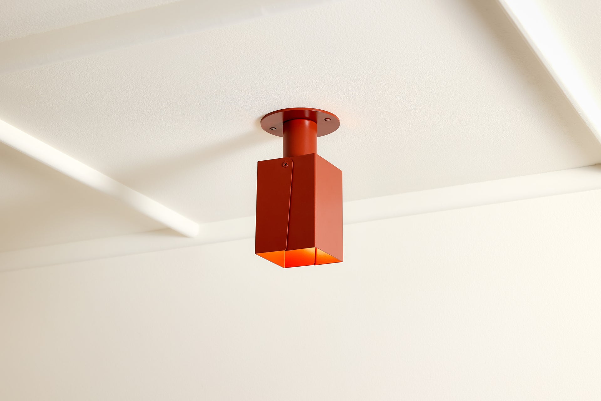 Peek Can - Square,Brick,3.5"