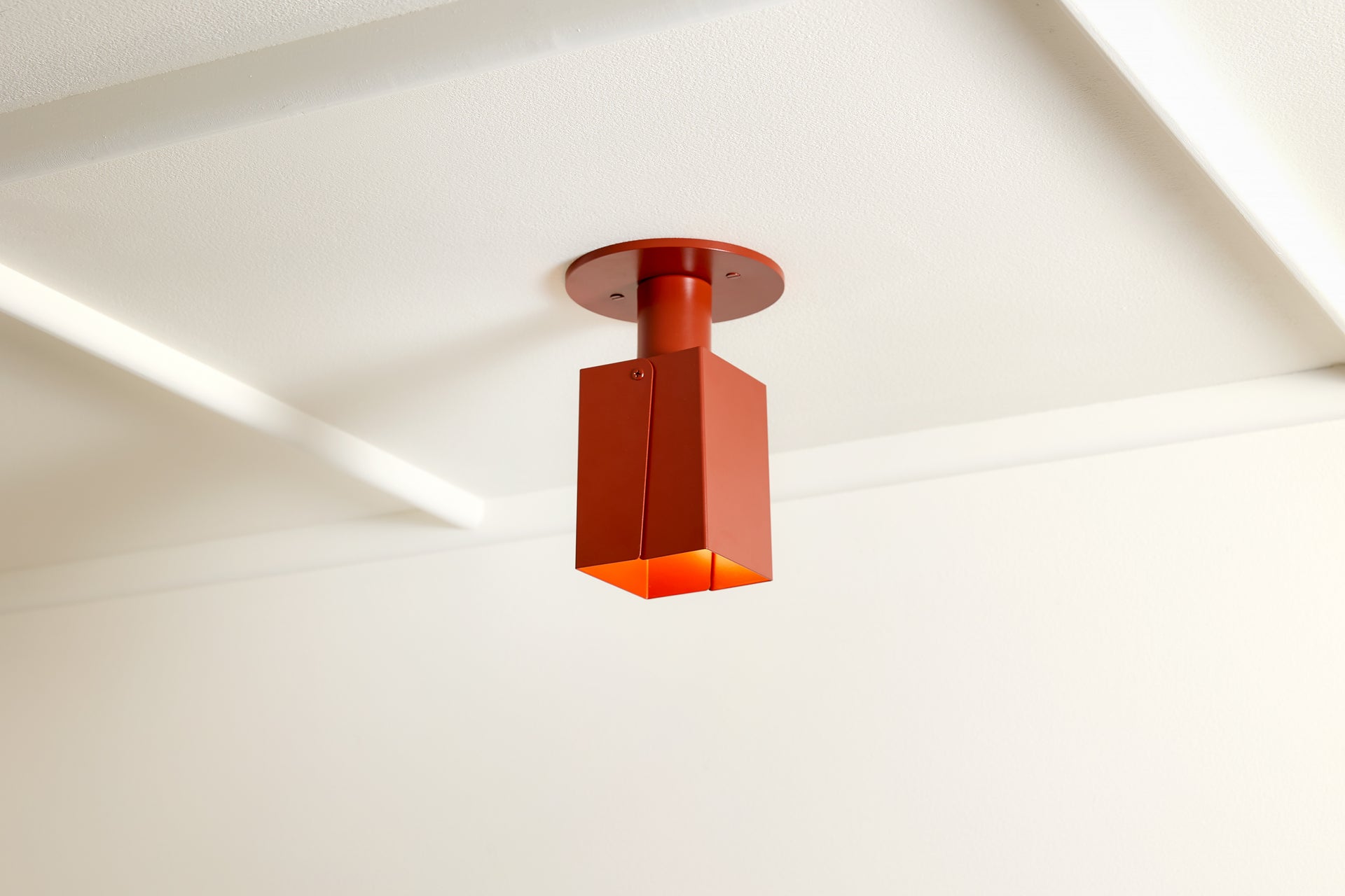 Peek Can - Square,Brick,4.5"