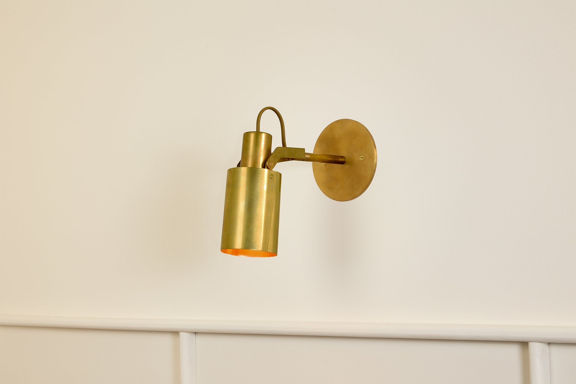 Peek Arm Sconce Circle - Burnished Brass,3" Arm,4.5"