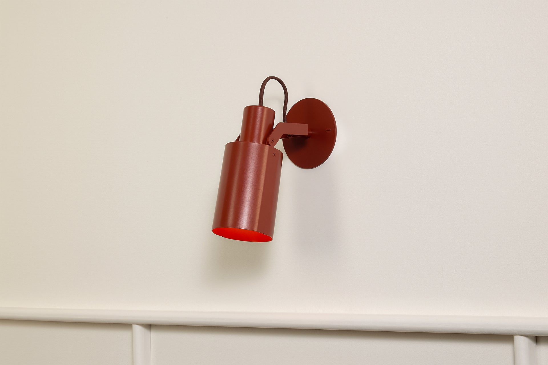 Peek Sconce - Circle,Brick,3.5"