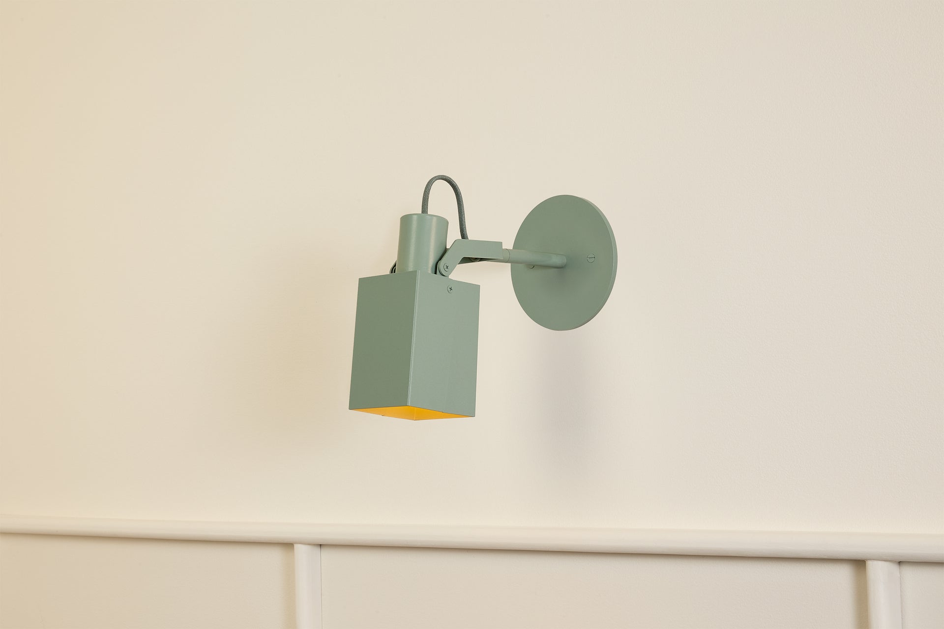 Peek Arm Sconce Square - Agave,3" Arm,4.5"