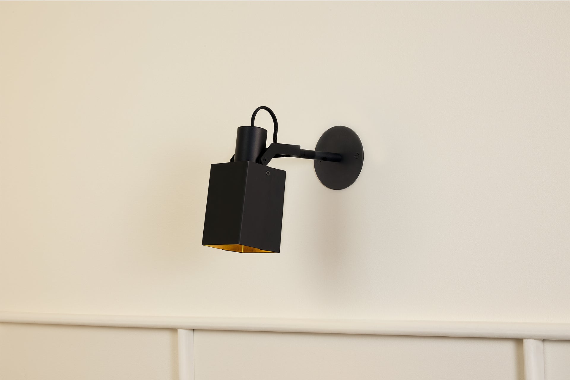 Peek Arm Sconce in Black - Square,3" Arm,3.5"