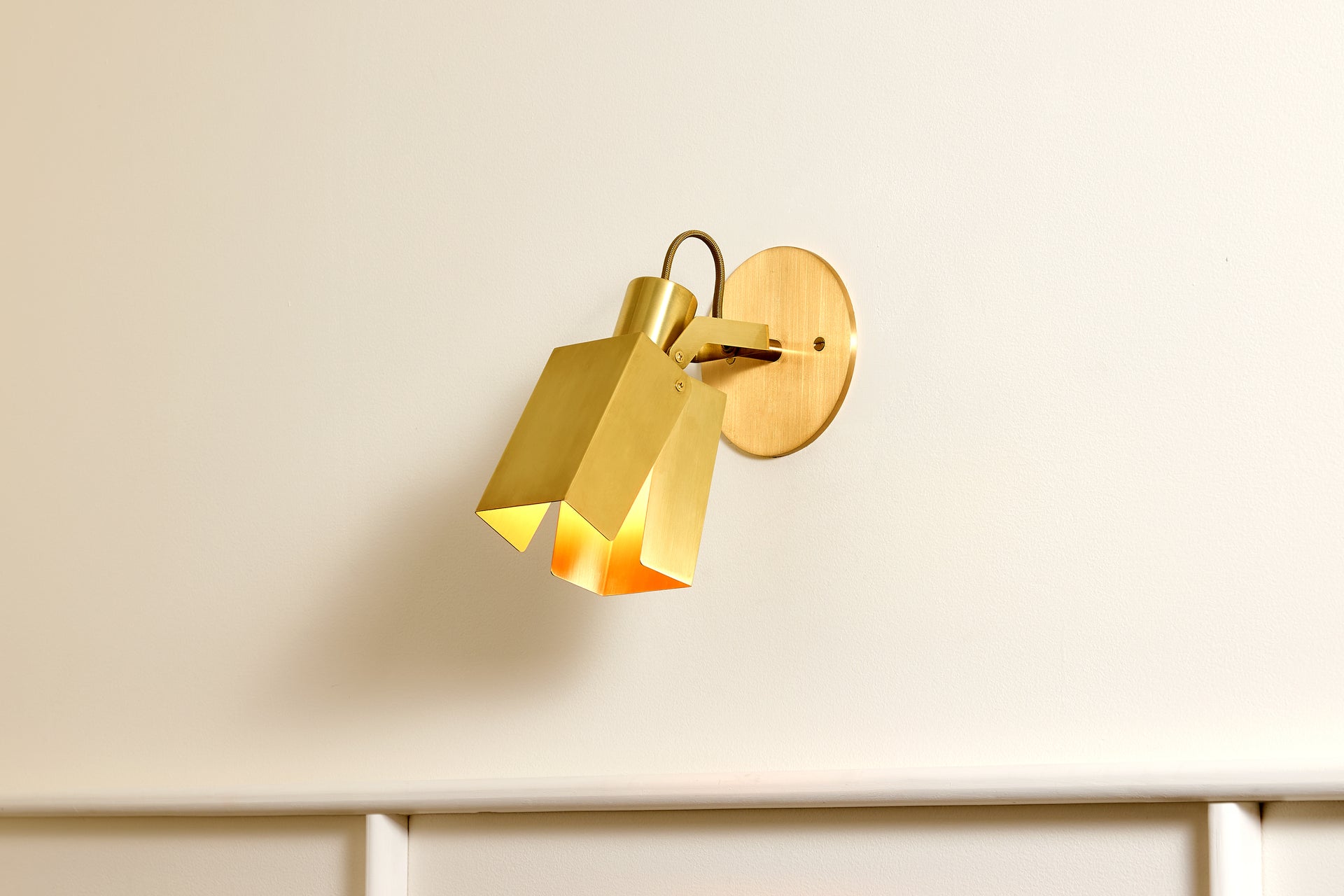 Peek Arm Sconce Square - Peek Arm Sconce Square