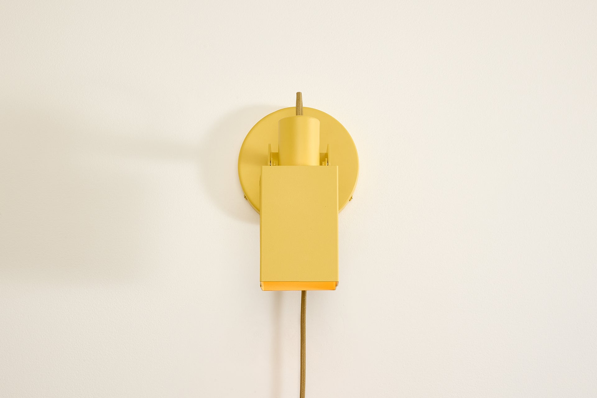 Peek Sconce Switch Plug-In - Square,Beeswax