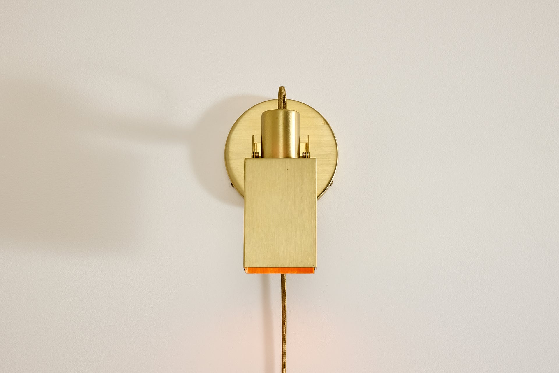Peek Sconce Switch Plug-In - Square,Waxed Brass
